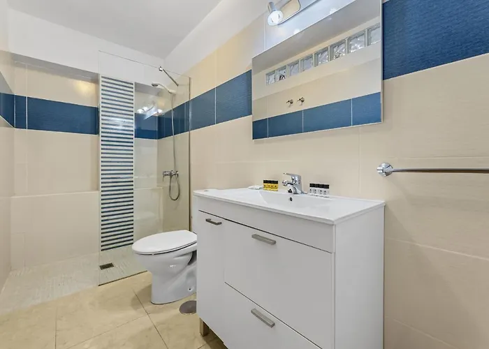 Austria * 푸에르토 델 카르멘