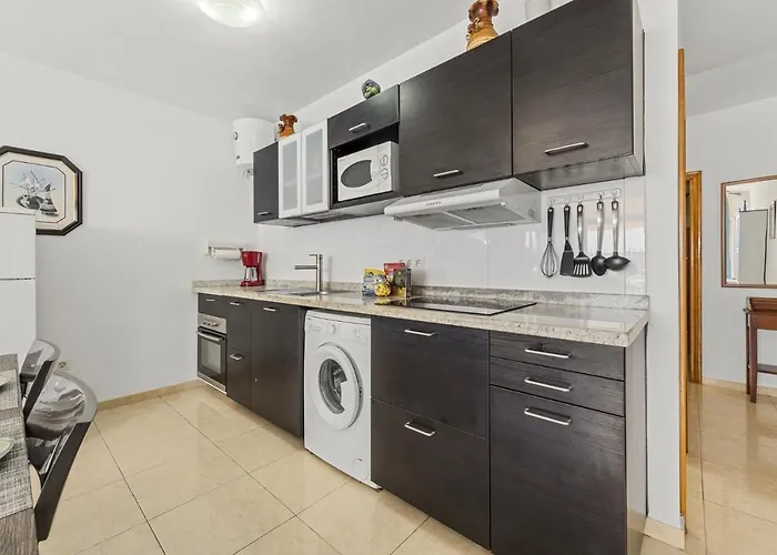 Austria * 푸에르토 델 카르멘